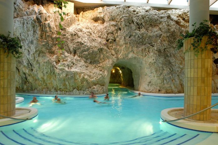 cave-bath-hungary-miskolc